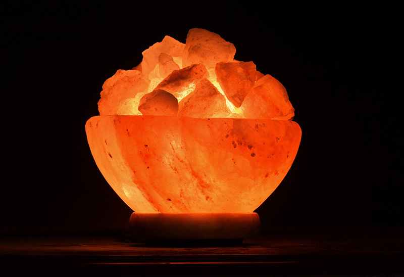 Indoor Air Pollution: Use salt lamp